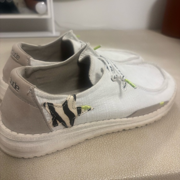 Hey Dude Women's Sneakers in White and Gray - Picture 1 of 2